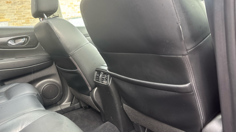 Nissan X-Trail 1.7 dCi Tekna 5dr Diesel Station Wagon